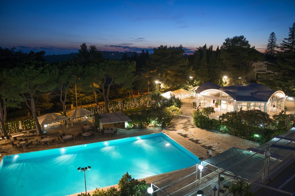 Hotel Sierra Silvana Selva Di Fasano Zewnętrze zdjęcie